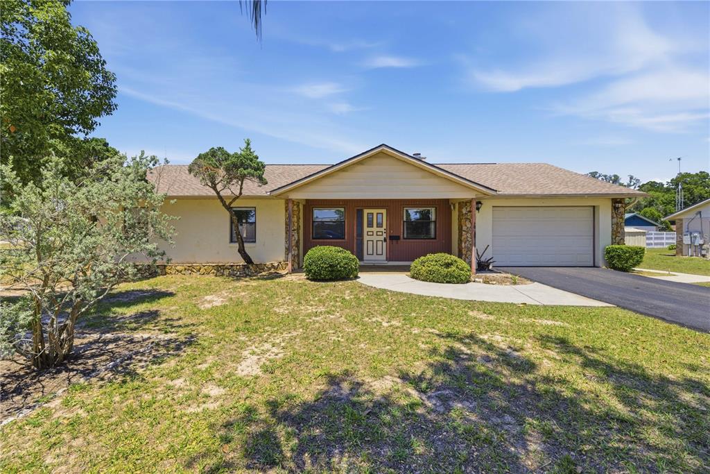 3051 Southwest 98th Street Road Ocala, FL 34476 - Photo 1 of 31
