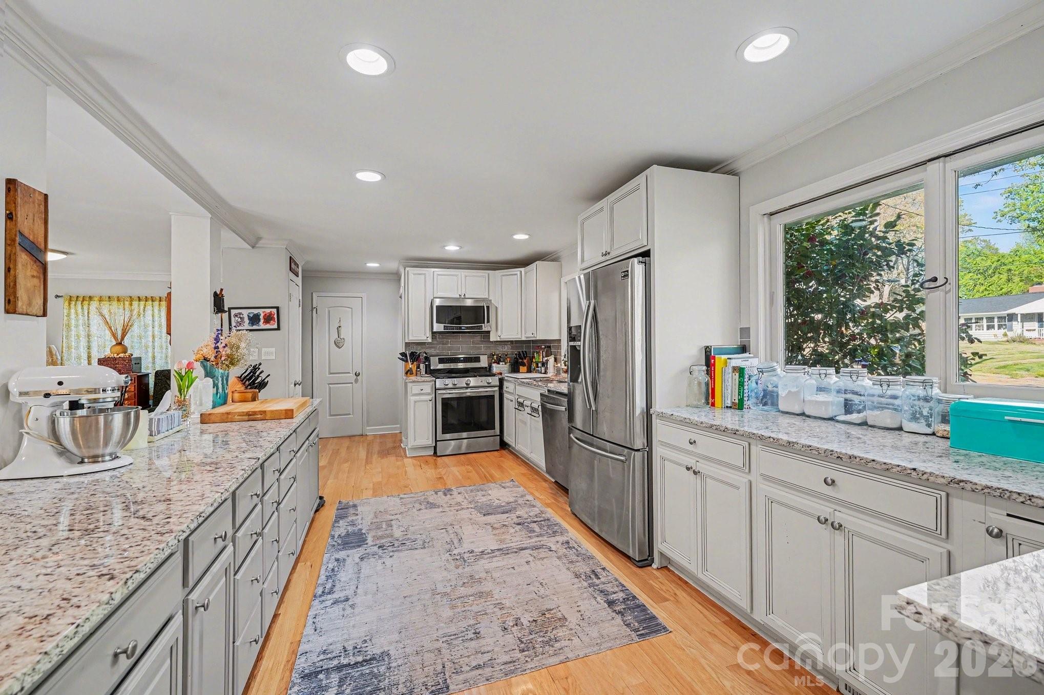 507 Florham Drive High Point, NC 27262 - Photo 9 of 28