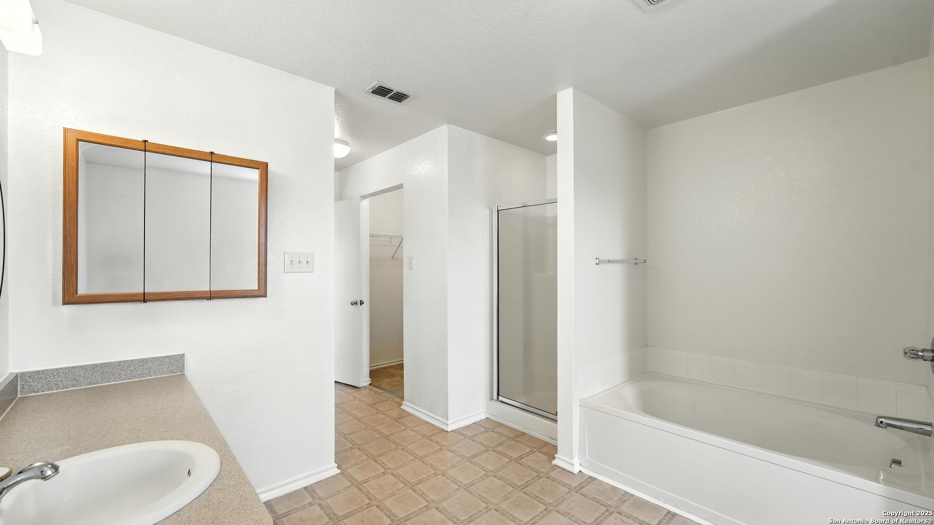 209 Hinge Path Cibolo, TX 78108 - Photo 22 of 40