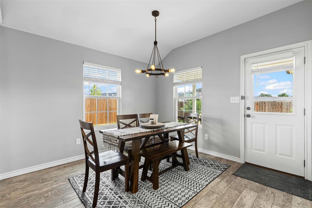 2104 Shane Avenue Fort Worth, TX 76134 - Photo 17 of 39