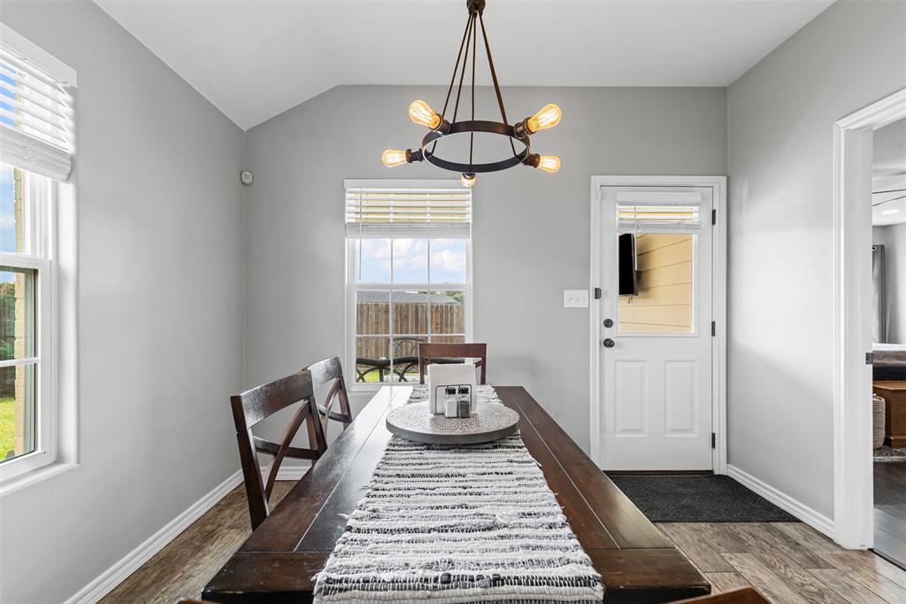 2104 Shane Avenue Fort Worth, TX 76134 - Photo 19 of 39