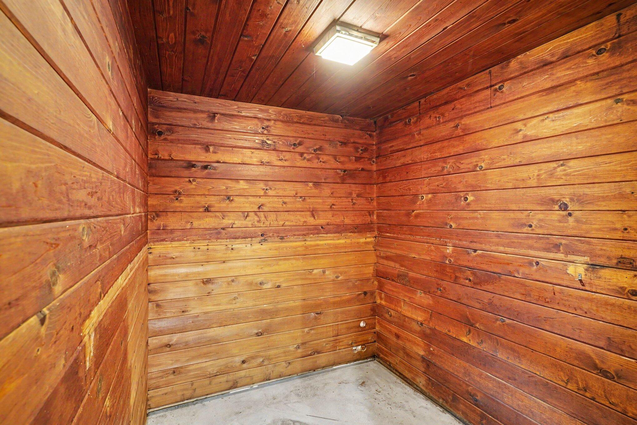 13650 Spencer Road Milford, MI 48380 - Photo 22 of 38 023_file_8300