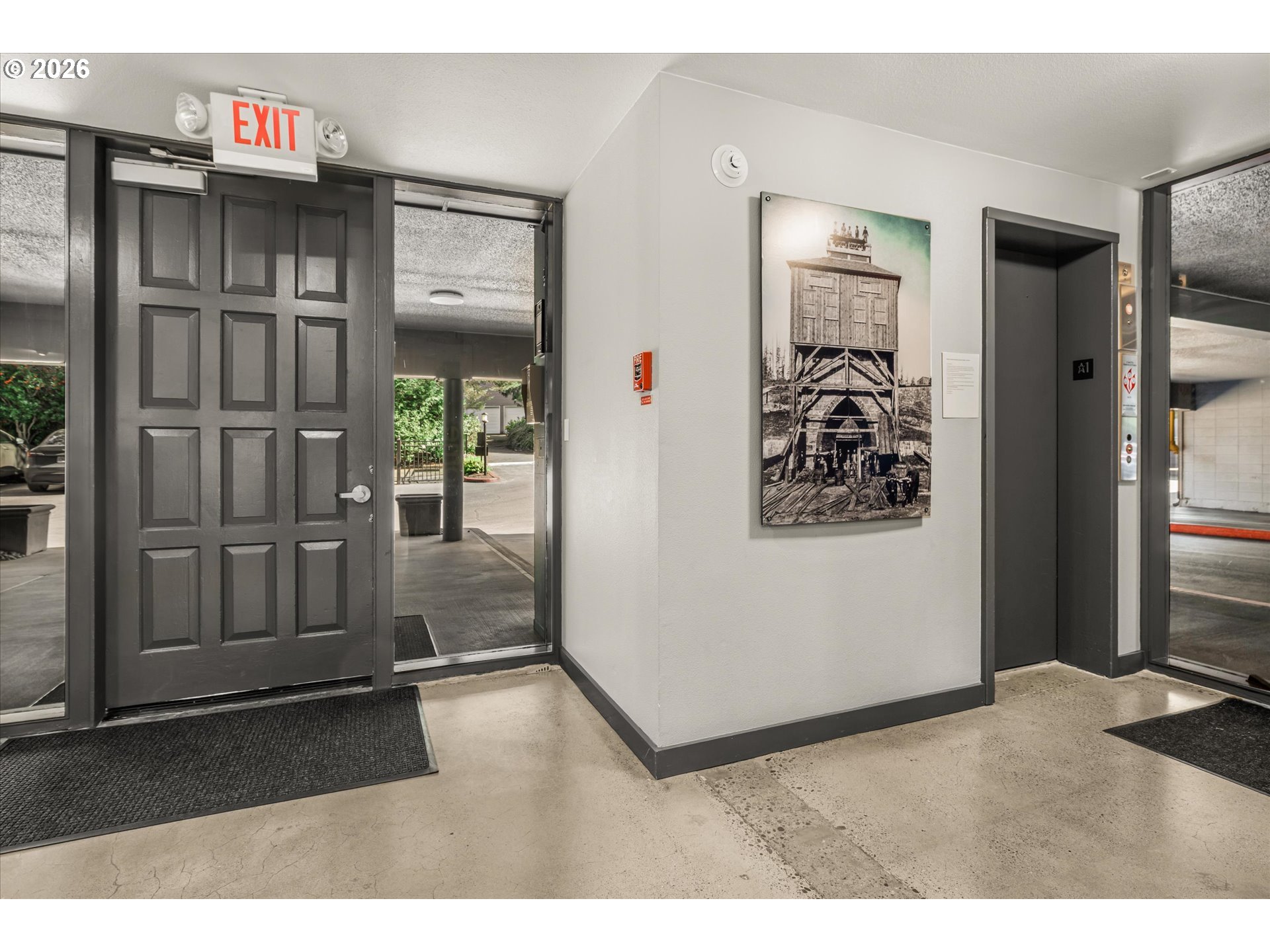 200 Southwest Burnham Road, Unit T404 Lake Oswego, OR 97034 - Photo 13 of 36