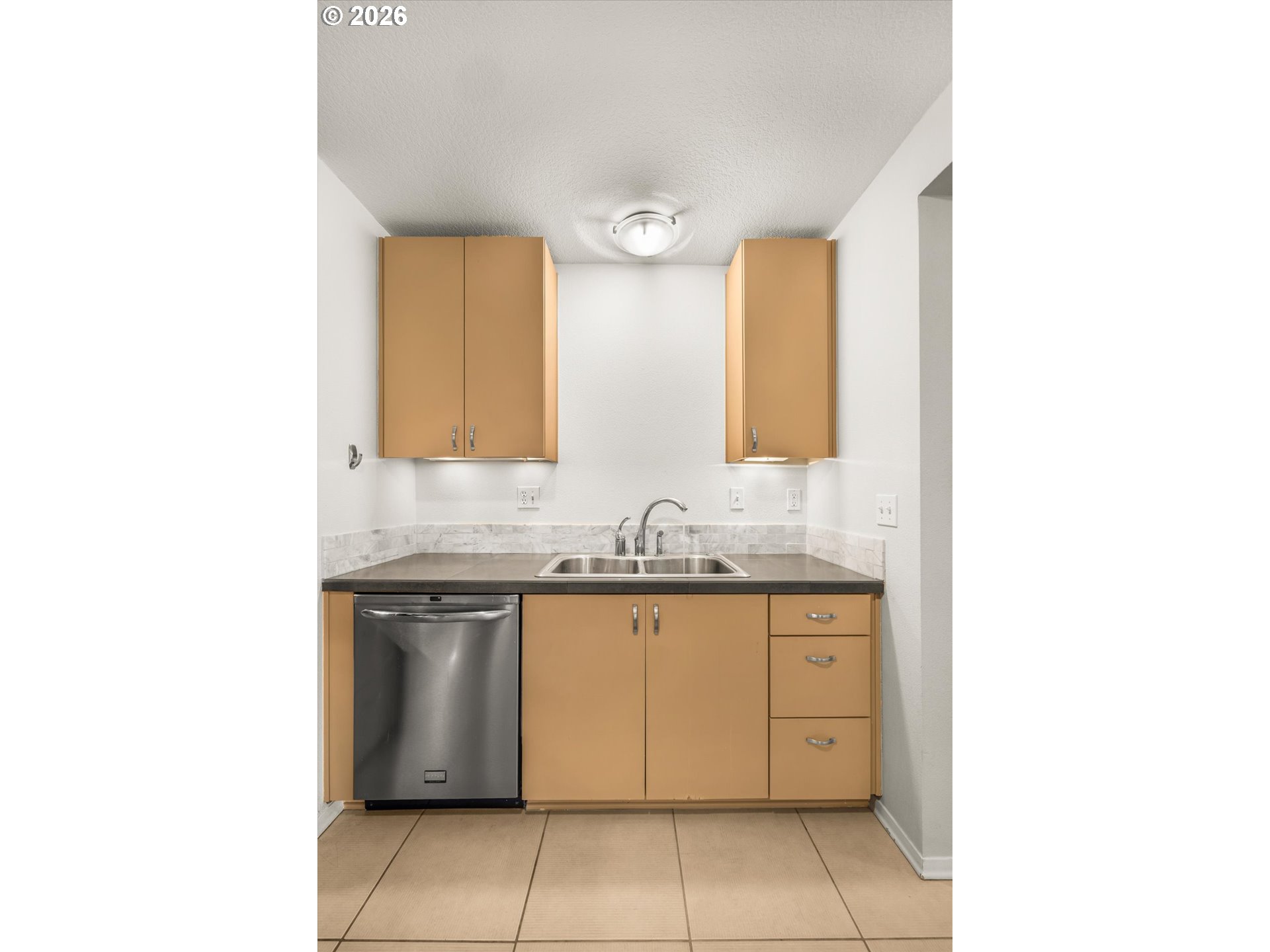 200 Southwest Burnham Road, Unit T404 Lake Oswego, OR 97034 - Photo 16 of 36