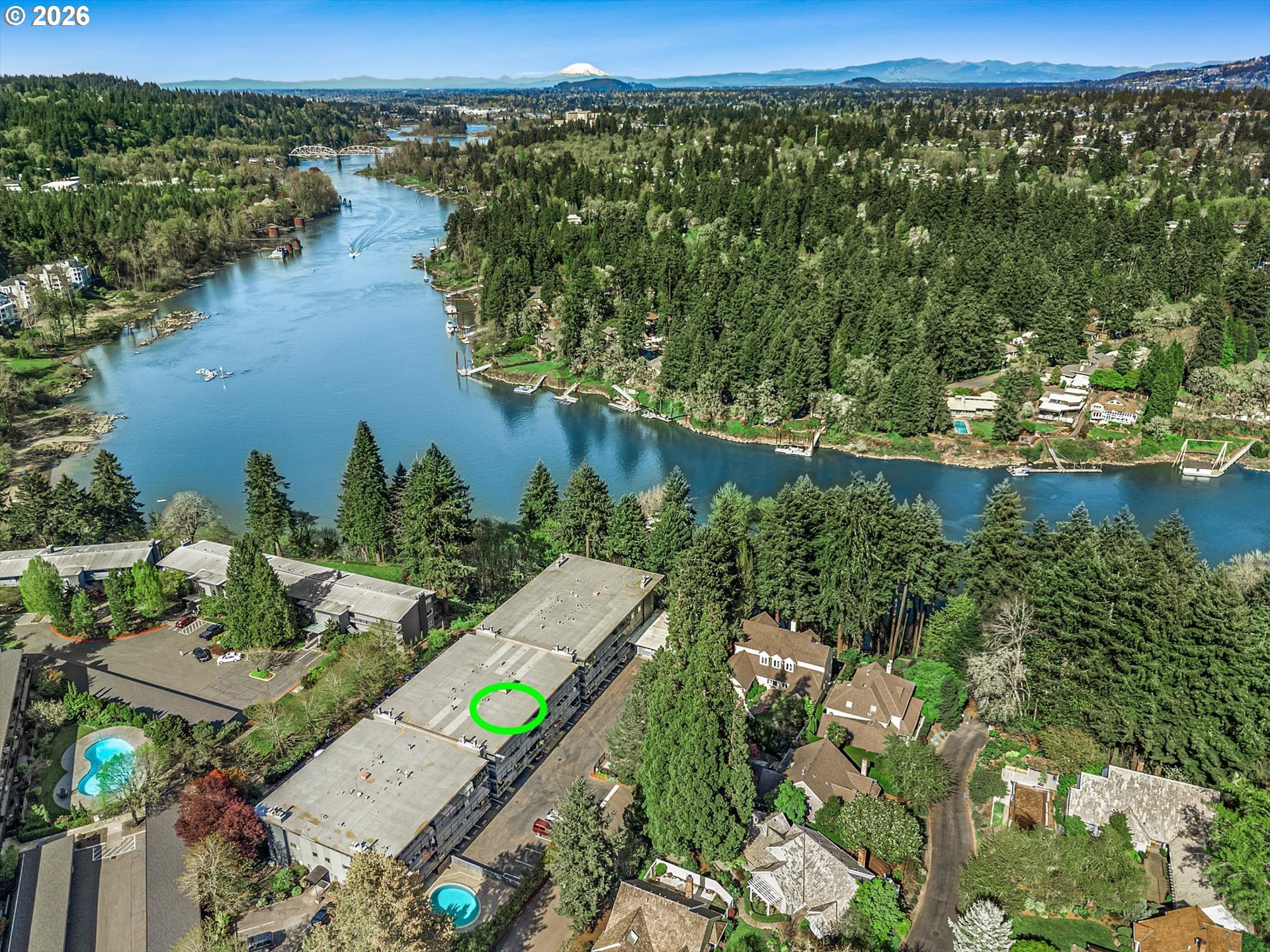 200 Southwest Burnham Road, Unit T404 Lake Oswego, OR 97034 - Photo 4 of 36