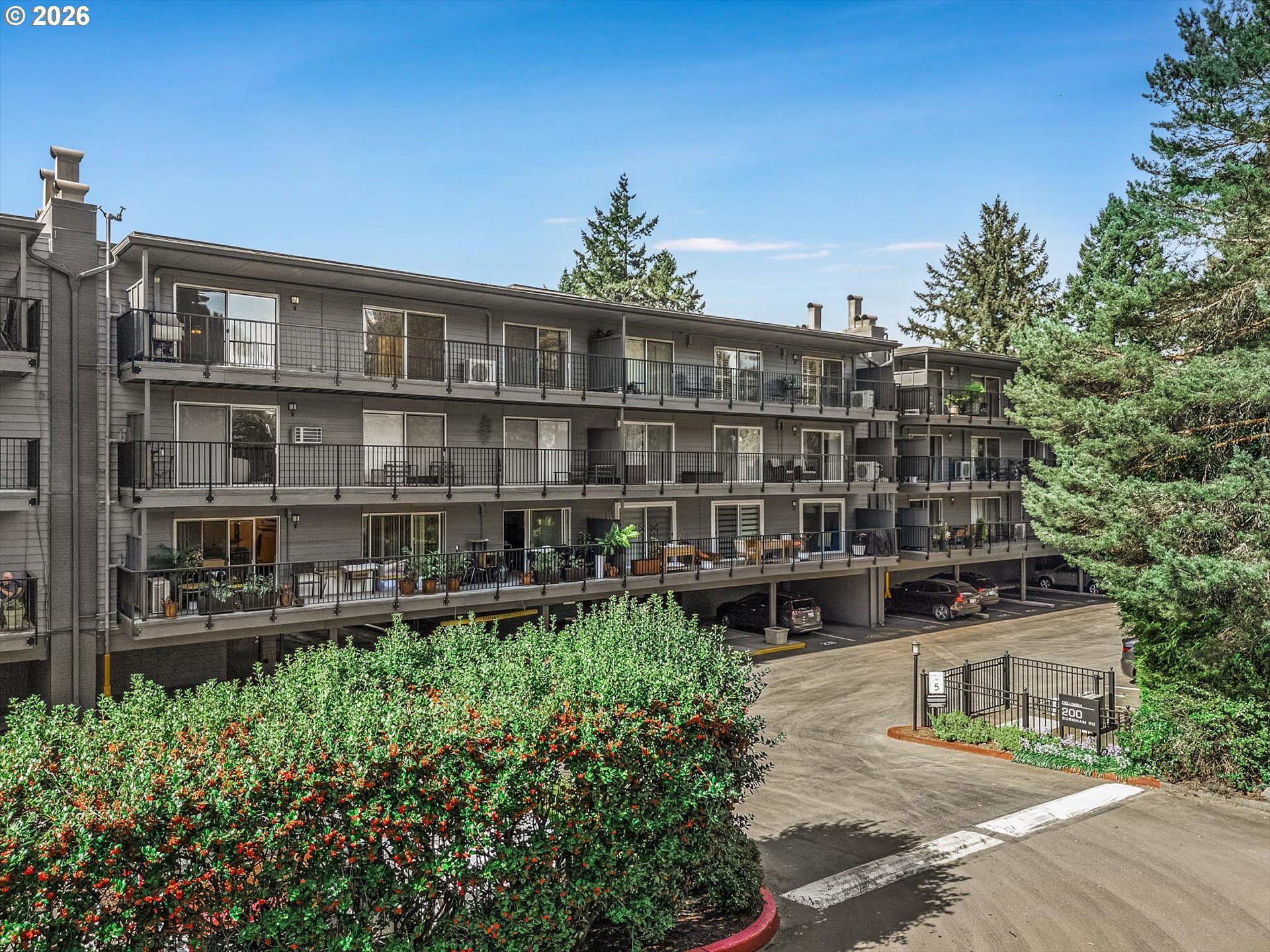 200 Southwest Burnham Road, Unit T404 Lake Oswego, OR 97034 - Photo 8 of 36