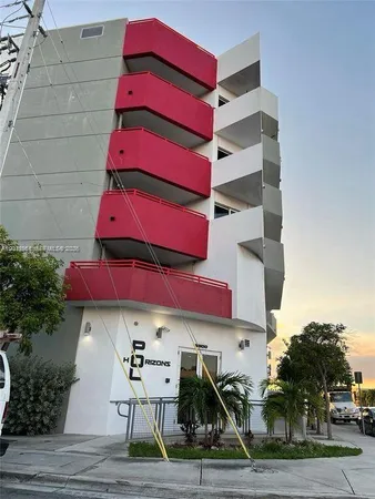 $2,250 | 2300 Northwest 7th Street, Unit 504, Miami, FL 33125