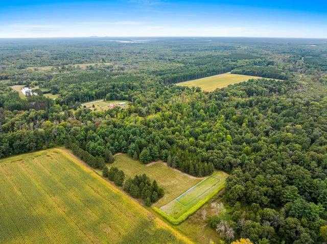 $469,900 | 458 County Rd O, Hancock, WI 54943