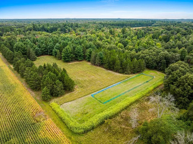 $469,900 | 458 County Rd O, Hancock, WI 54943