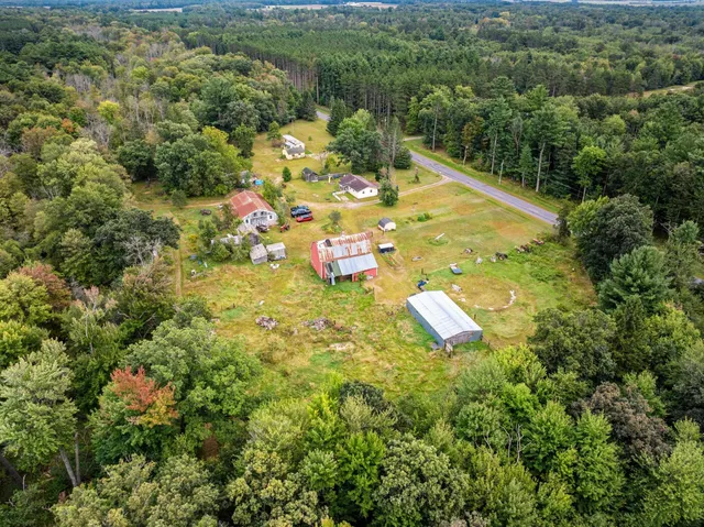 $469,900 | 458 County Rd O, Hancock, WI 54943