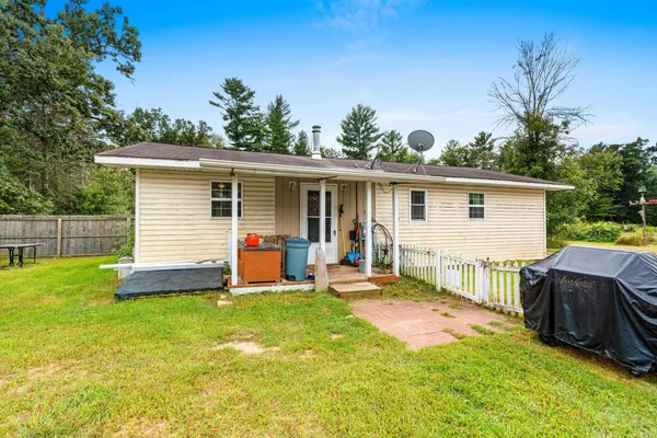 $469,900 | 458 County Rd O, Hancock, WI 54943