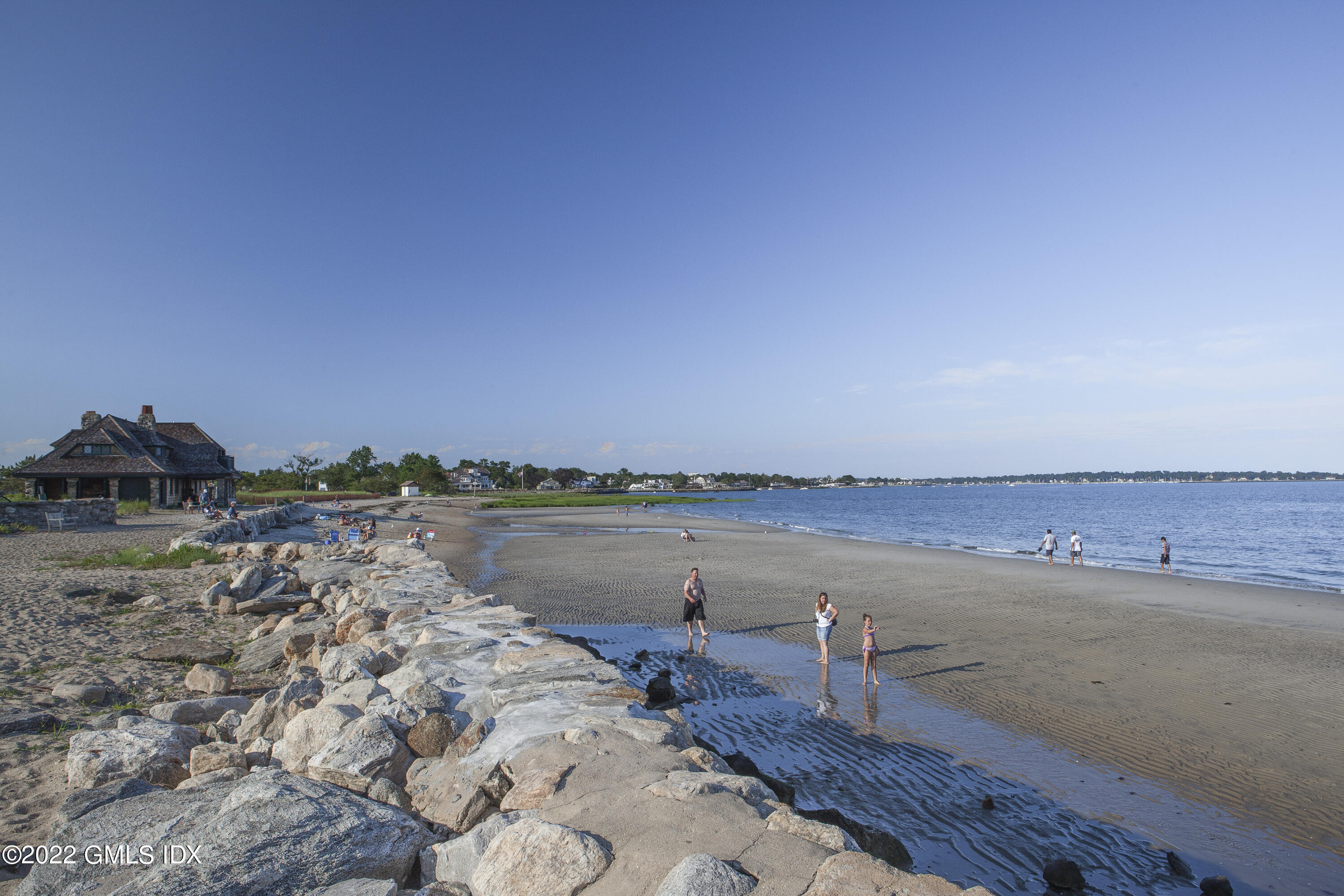 34 Hassake Road Old Greenwich, CT 06870 - Photo 3 of 34 Todd's Point Old Greenwich-9602