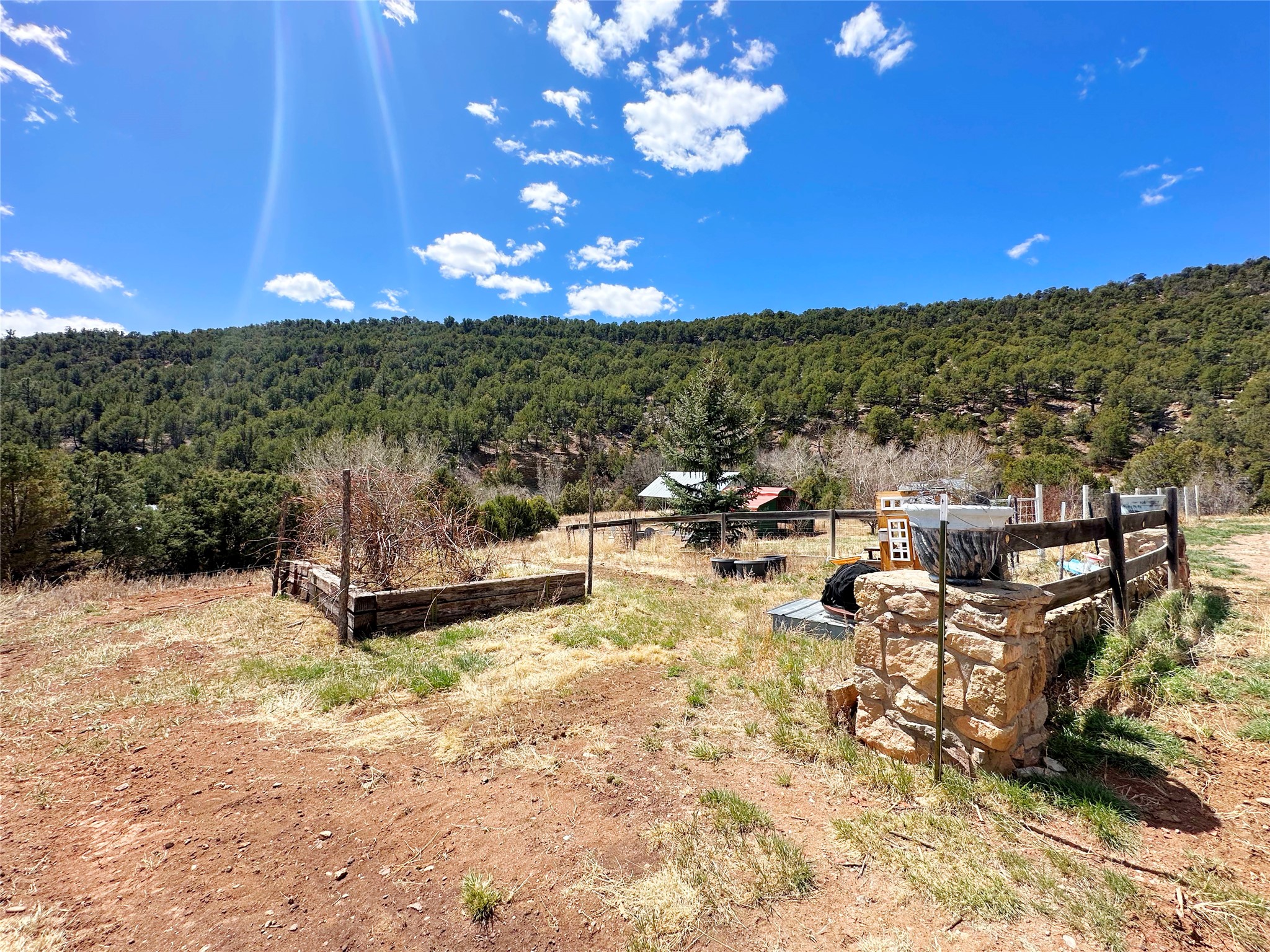 53 County Rd B44C Pecos, NM 87552 - Photo 26 of 51