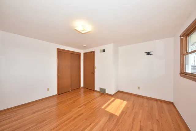 $354,900 | 635 East Price Avenue, Milwaukee, WI 53207