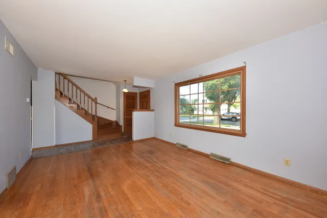 $354,900 | 635 East Price Avenue, Milwaukee, WI 53207