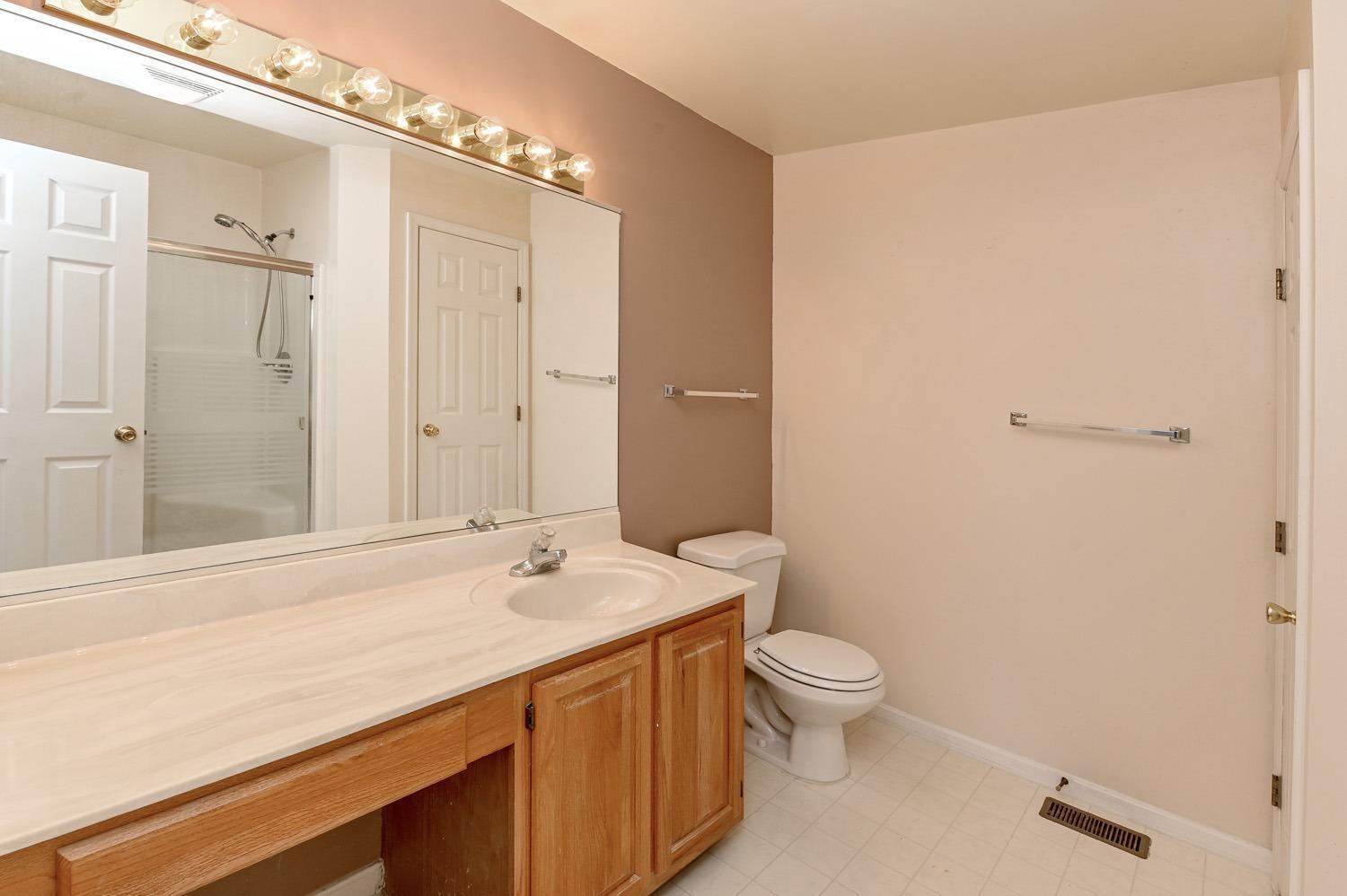3440 Reemelin Road Cincinnati, OH 45211 - Photo 16 of 32 Gallery Image 16