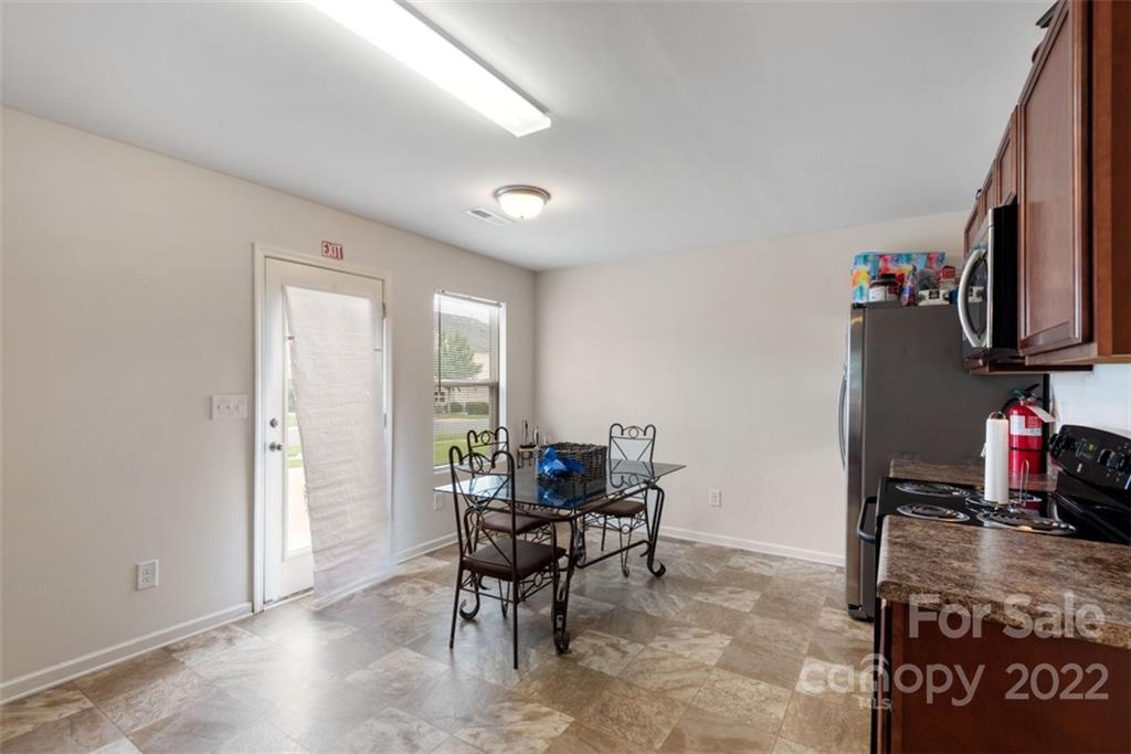 4509 David Cox Road Charlotte, NC 28269 - Photo 5 of 15 Gallery Image 5