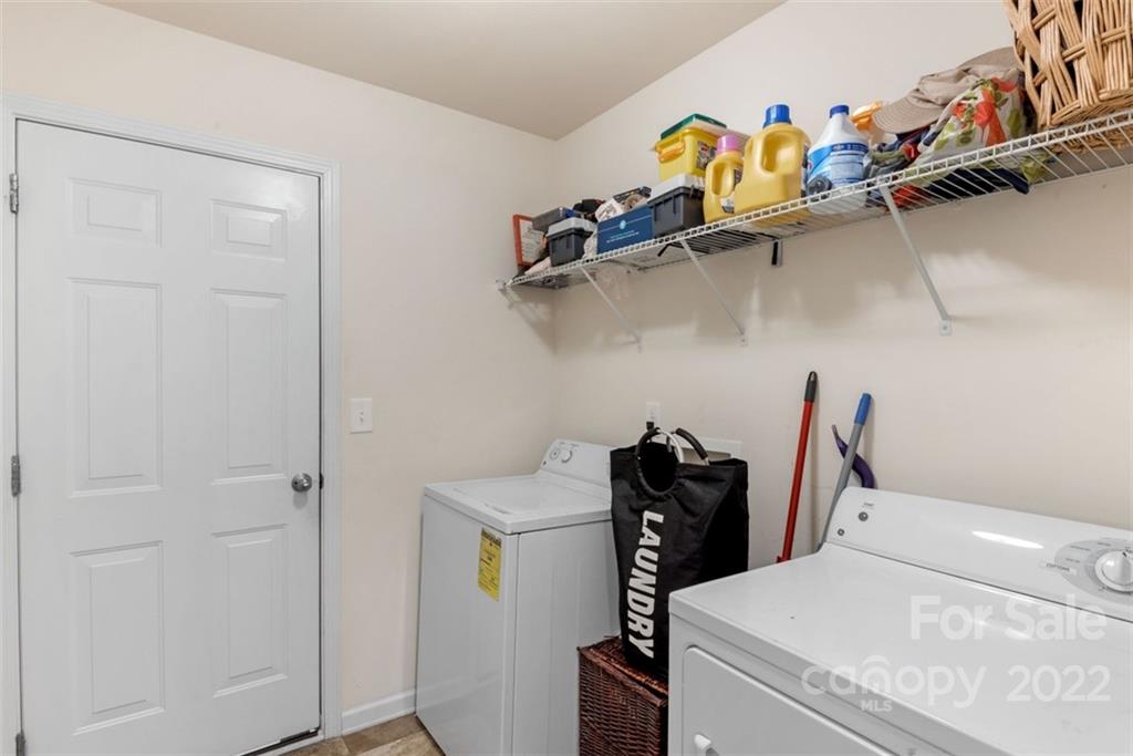4509 David Cox Road Charlotte, NC 28269 - Photo 8 of 15 Gallery Image 8