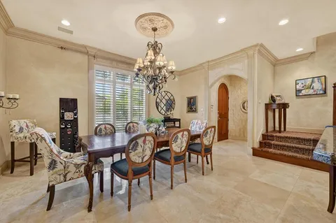 $679,000 | 4627 Collinwood Avenue, Fort Worth, TX 76107