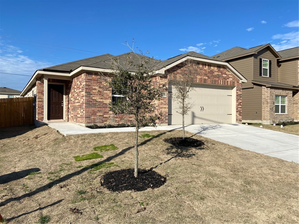 401 Hyacinth Way Jarrell, TX 76537 - Photo 2 of 24