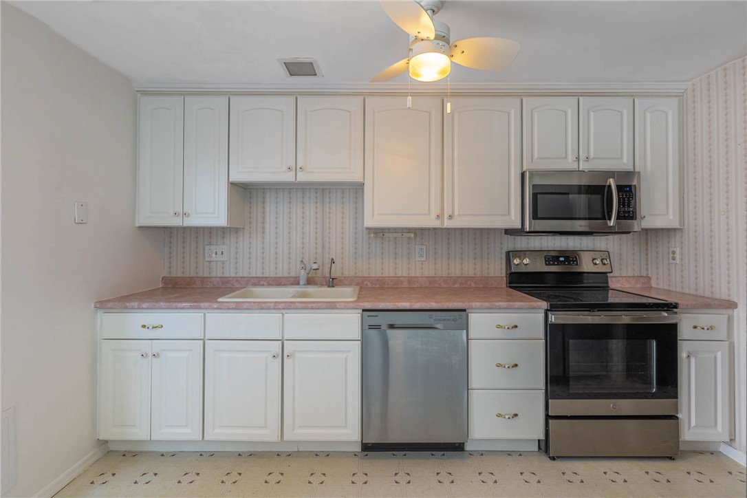 7505 Mt Ranier Huber Heights, OH 45424 - Photo 6 of 15