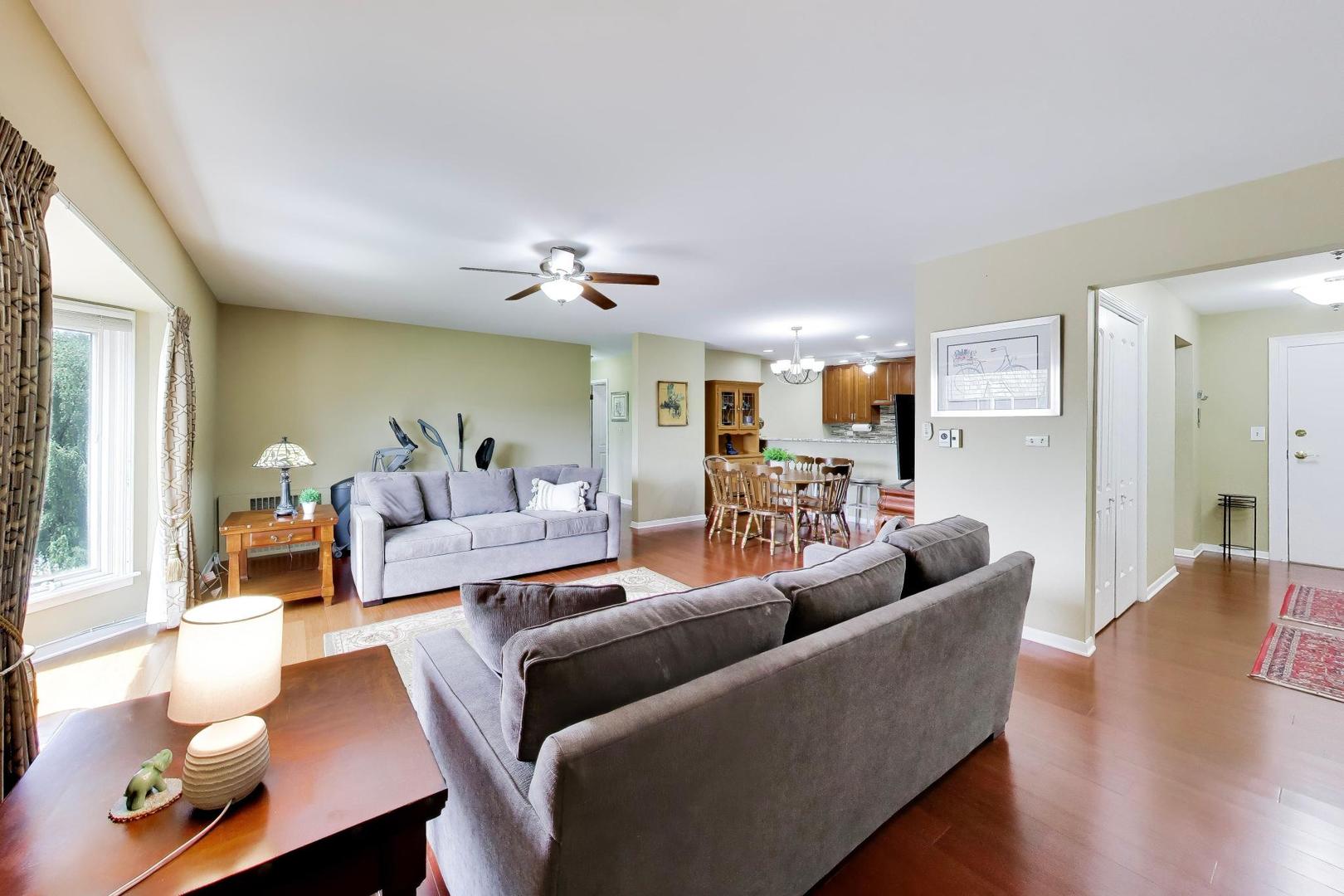 201 Thames Parkway, Unit 3G Park Ridge, IL 60068 - Photo 9 of 27