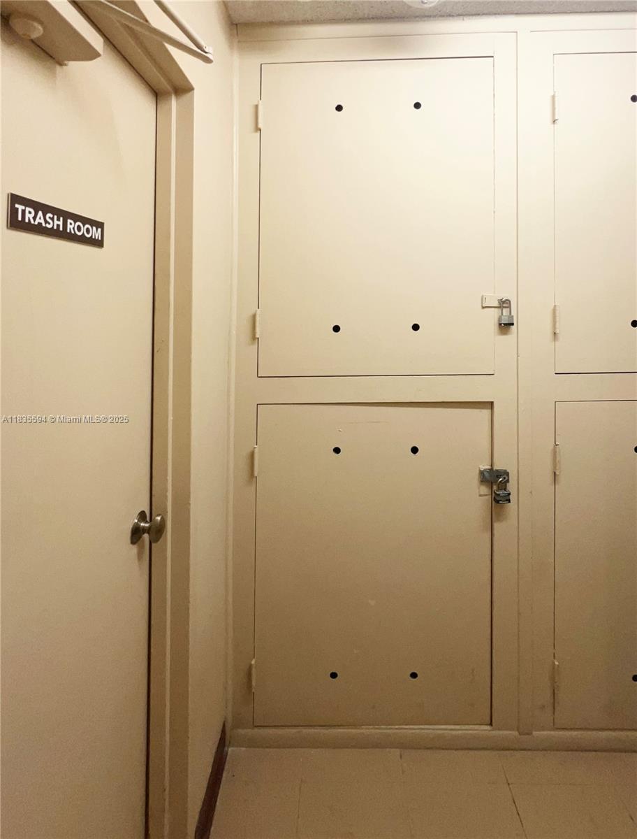 2000 South Ocean Boulevard, Unit 16P Lauderdale-by-the-Sea, FL 33062 - Photo 15 of 31 a view of room