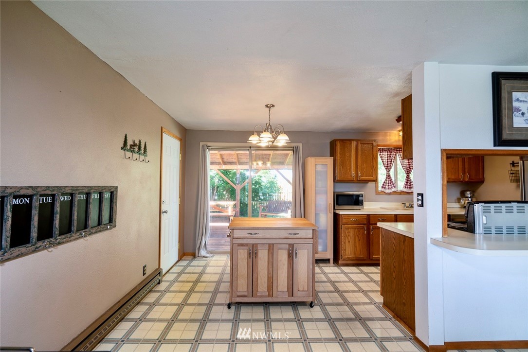 391 Naneum Road Ellensburg, WA 98926 - Photo 5 of 28 Gallery Image 5