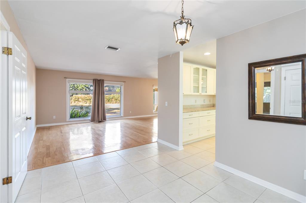 924 Wald Road Orlando, FL 32806 - Photo 7 of 66