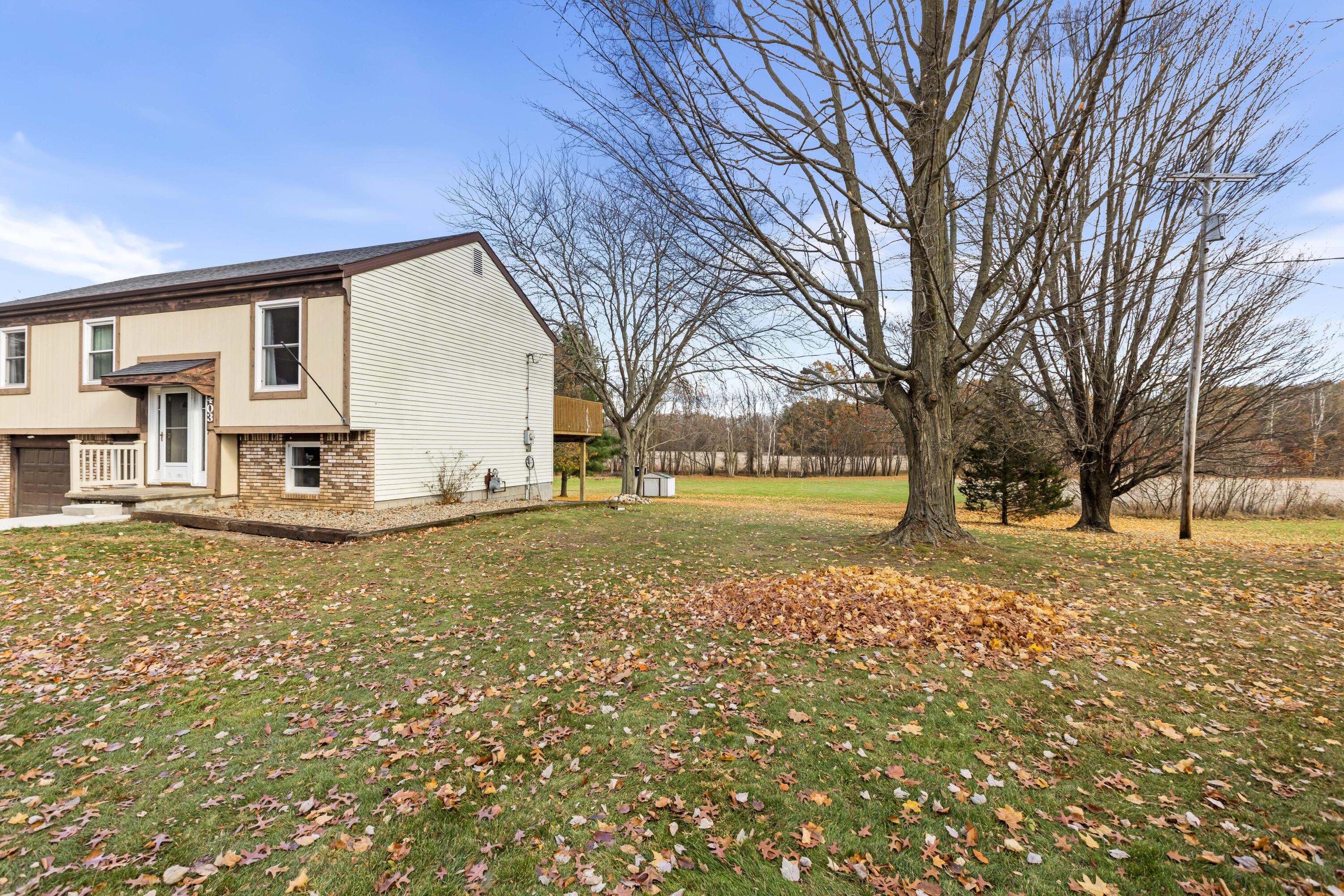 403 Green Street Springport, MI 49284 - Photo 3 of 21 _P7A0697_E