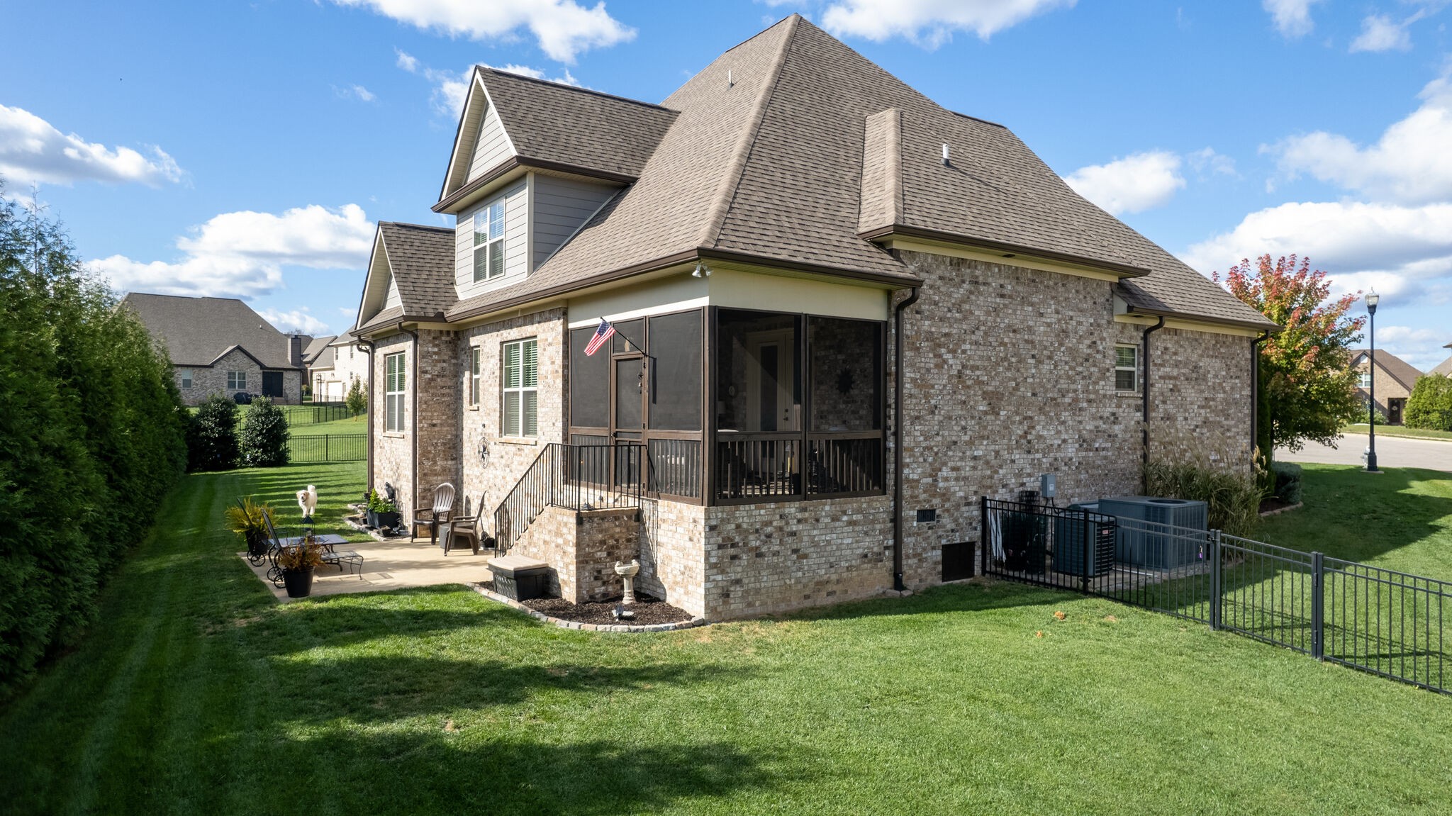 6005 Canberra Court Spring Hill, TN 37174 - Photo 48 of 55 a front view of a house with a garden