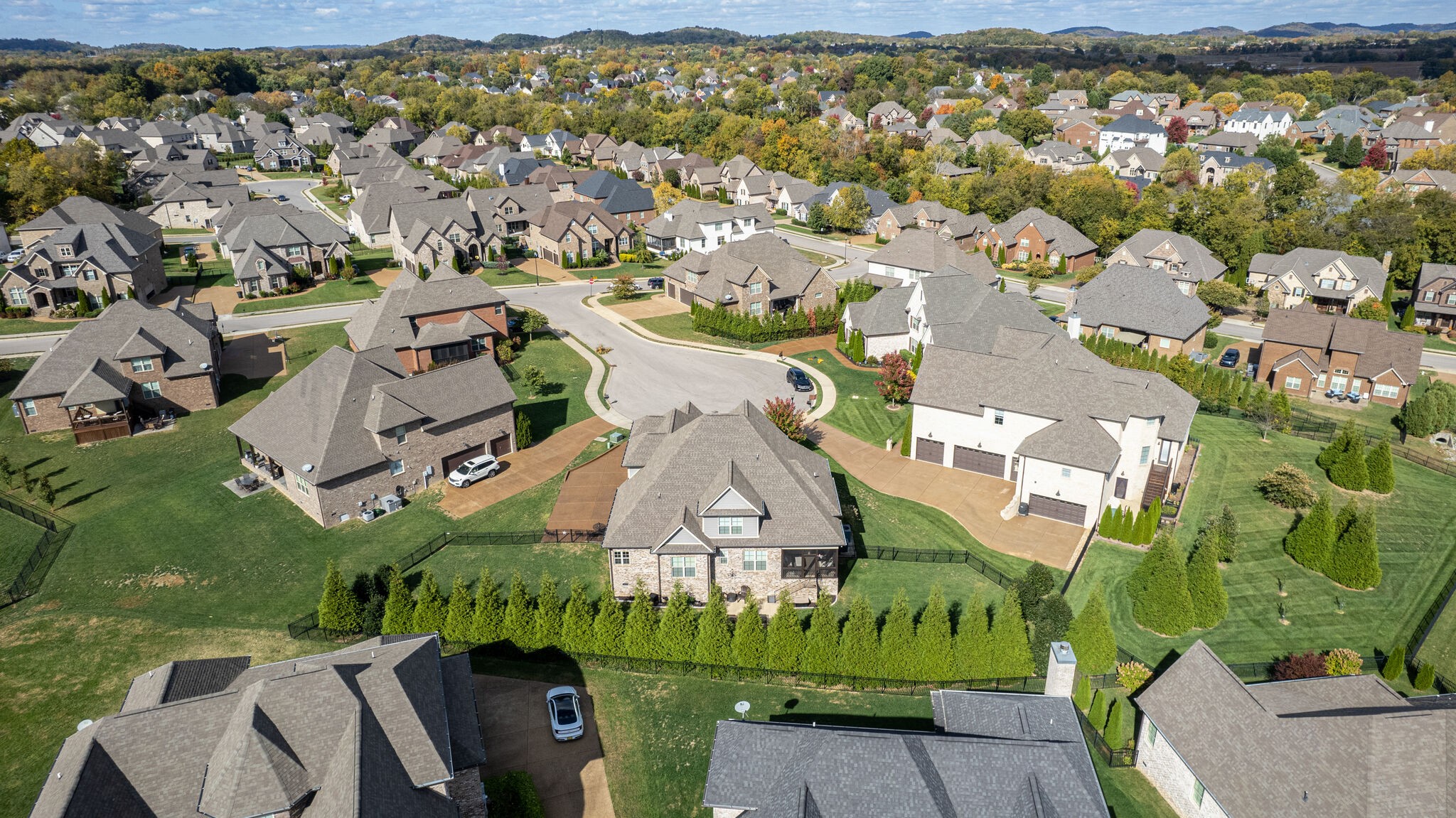 6005 Canberra Court Spring Hill, TN 37174 - Photo 53 of 55 an aerial view of a house with a garden
