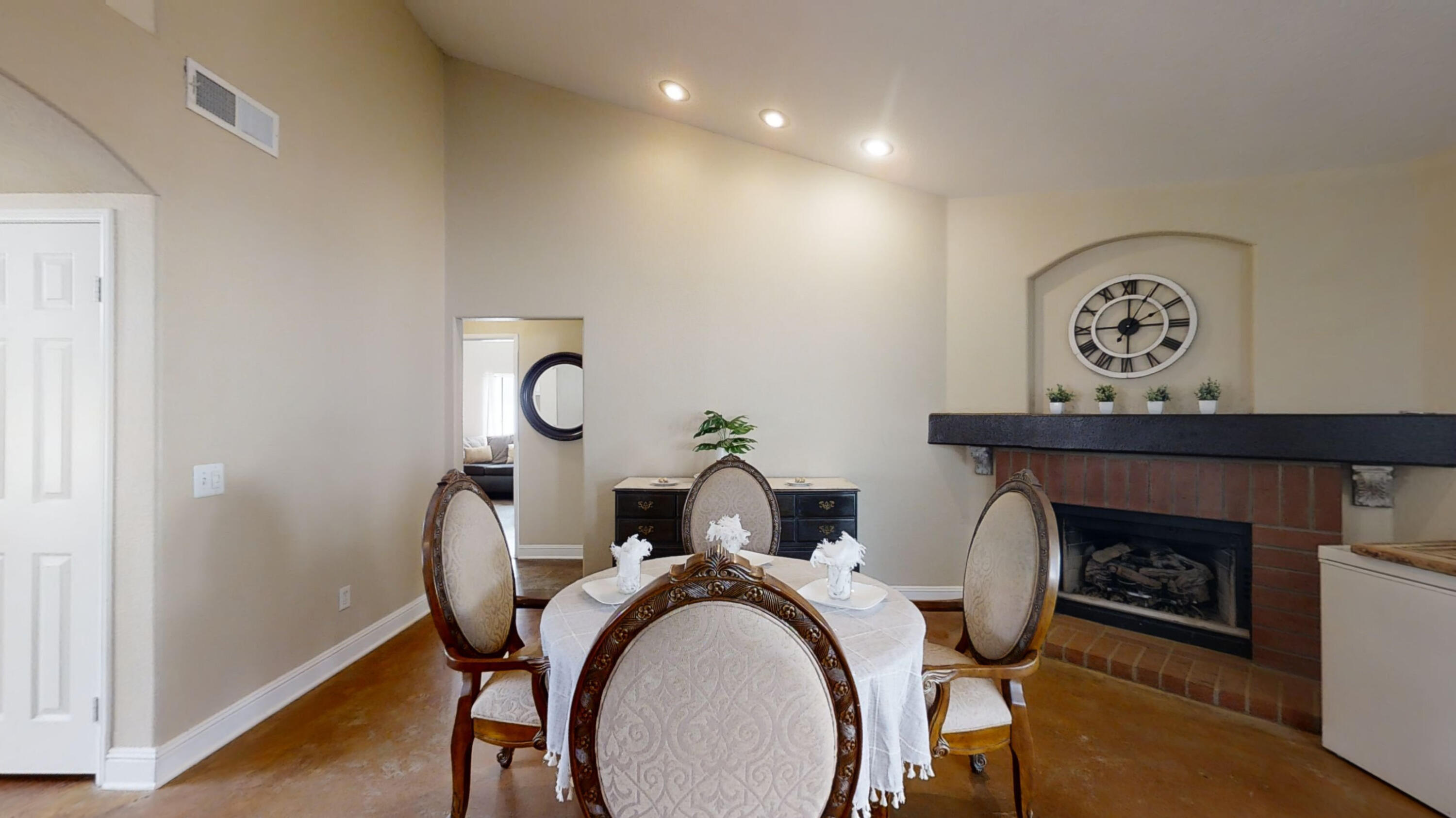 8633 Oakthorn Circle Riverside, CA 92508 - Photo 16 of 44 8633-Oakthorn-Dr-Riverside-CA-07222022_1