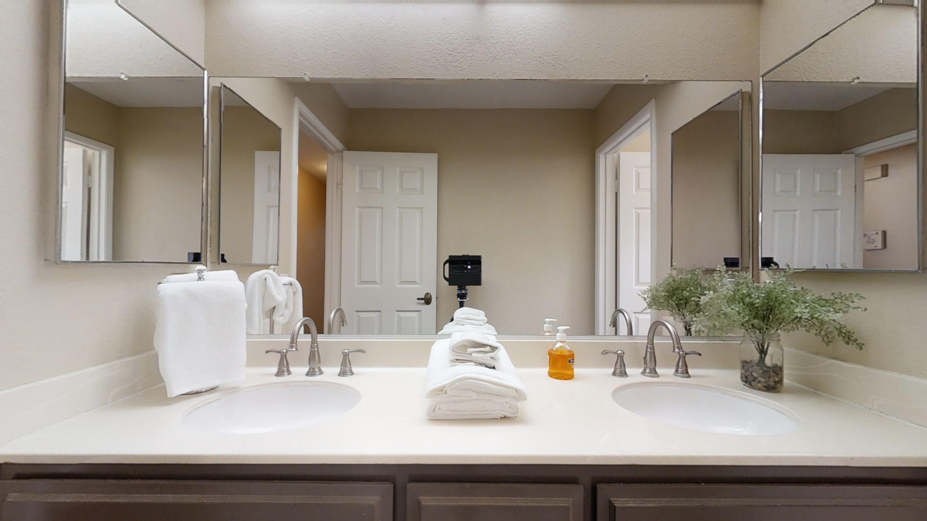 8633 Oakthorn Circle Riverside, CA 92508 - Photo 22 of 44 8633-Oakthorn-Dr-Riverside-CA-07222022_1