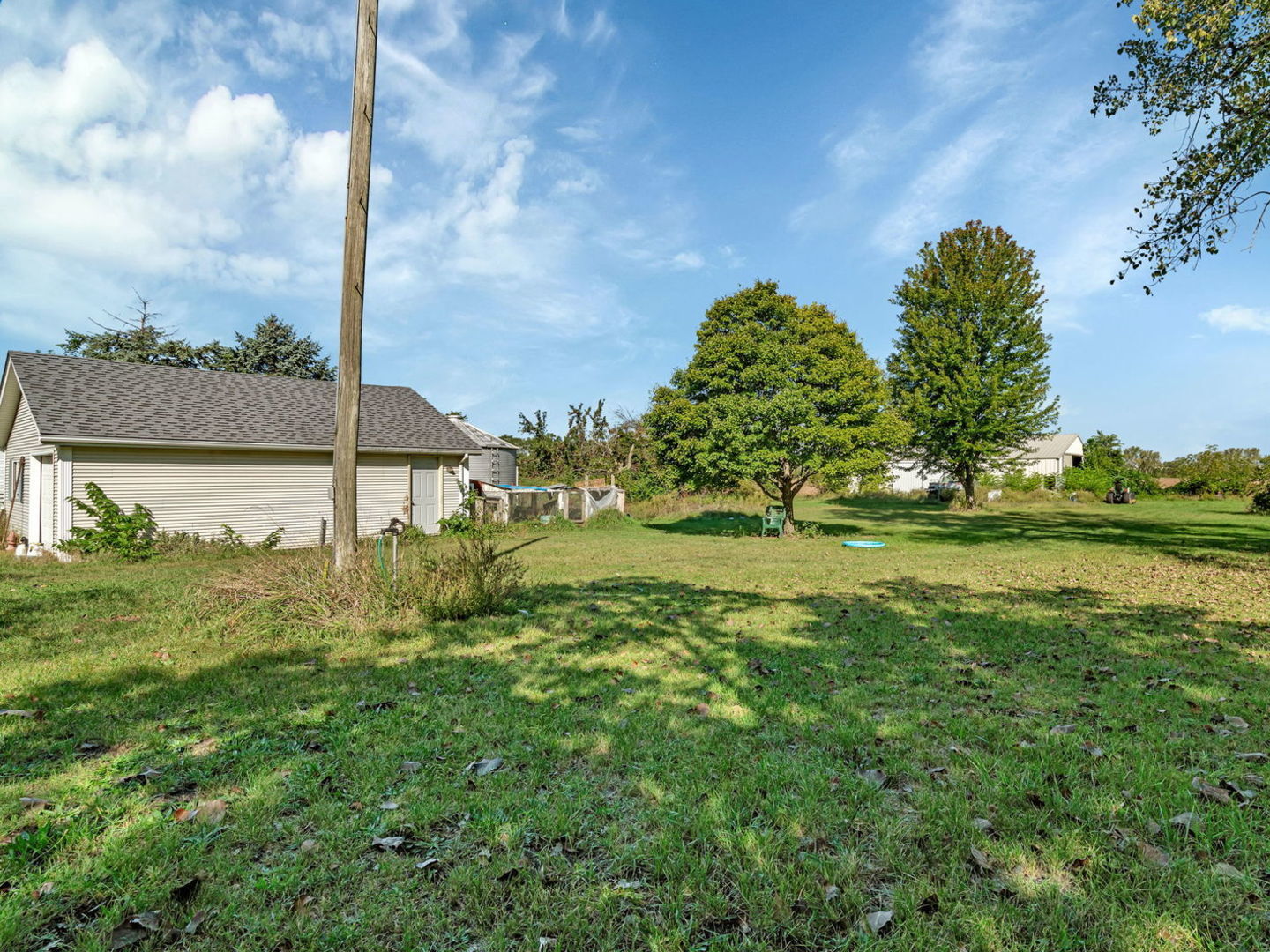 7140 East Huston Road Braceville, IL 60407 - Photo 25 of 34 a view of a garden