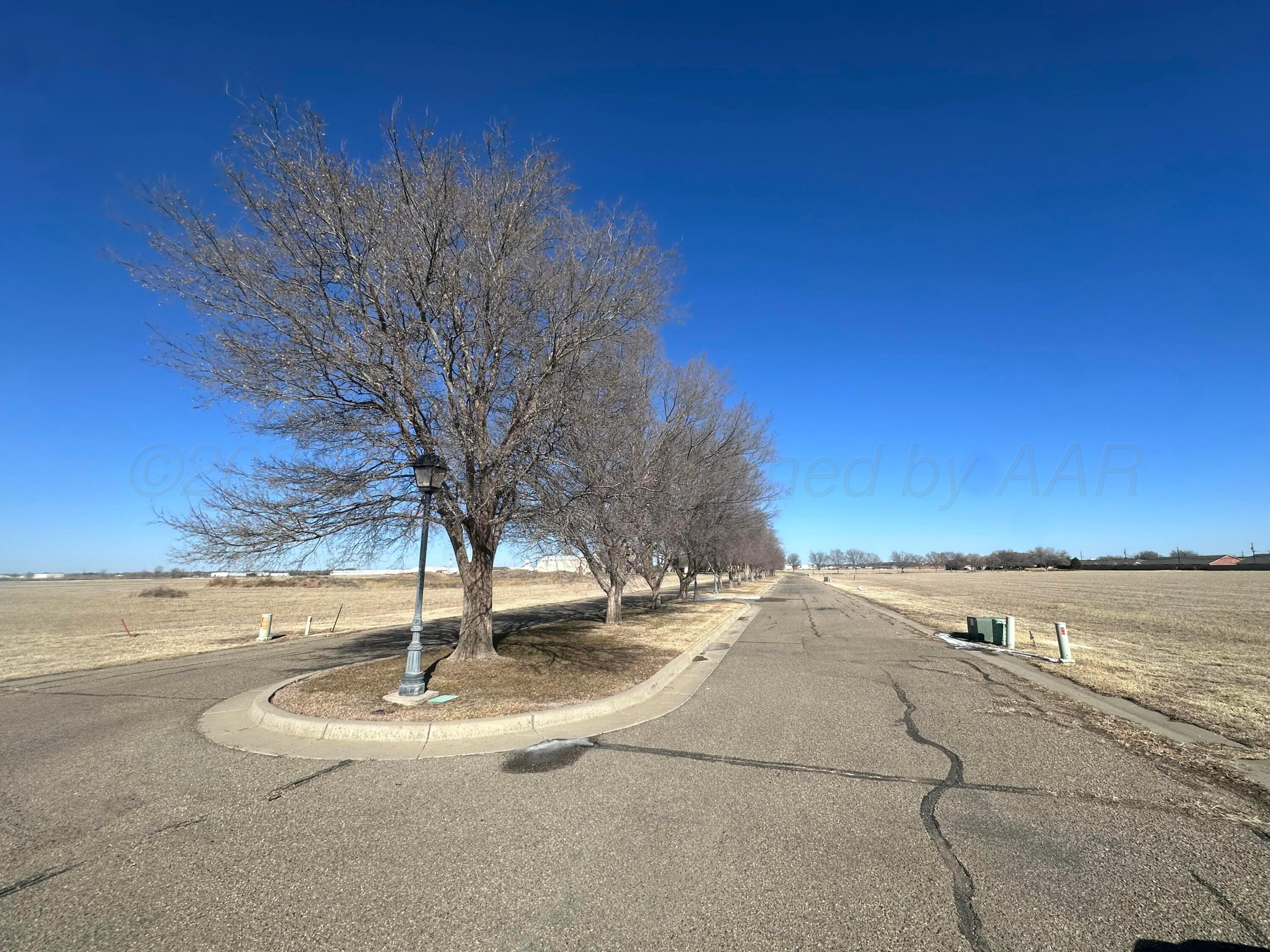 55 Aviation Place Amarillo, TX 79118 - Photo 3 of 6 IMG_2912