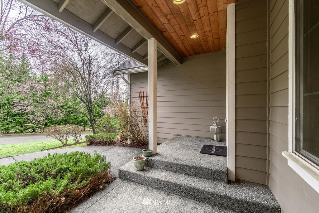 919 274th Place Northwest Arlington, WA 98223 - Photo 3 of 40