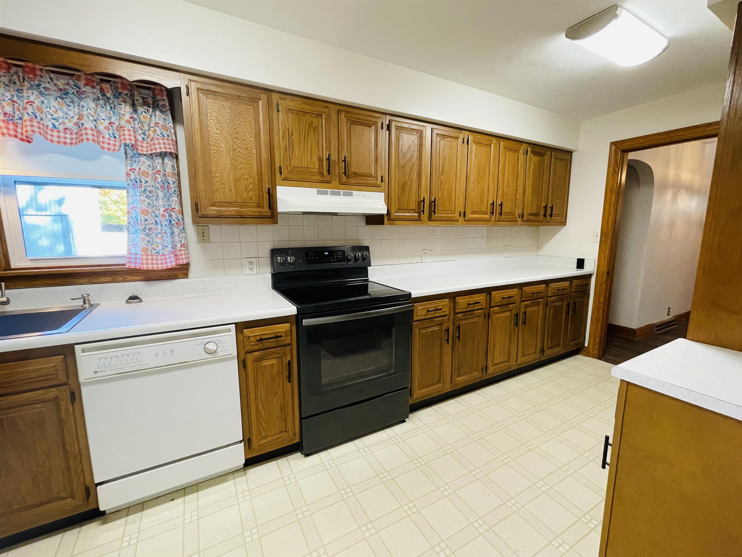 2320 Sharon Road Ashland, KY 41101 - Photo 9 of 45