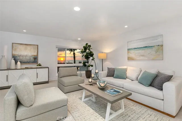 $5,800 | 21703 Ocean Vista Drive, Unit 204, Laguna Beach, CA 92651