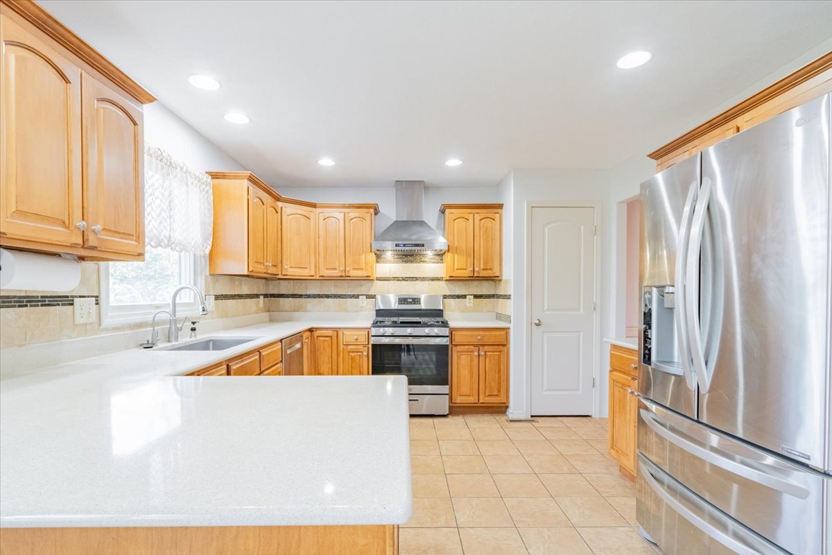 3001 Sable Oaks Road Bloomington, IL 61704 - Photo 14 of 57 Gallery Image 14