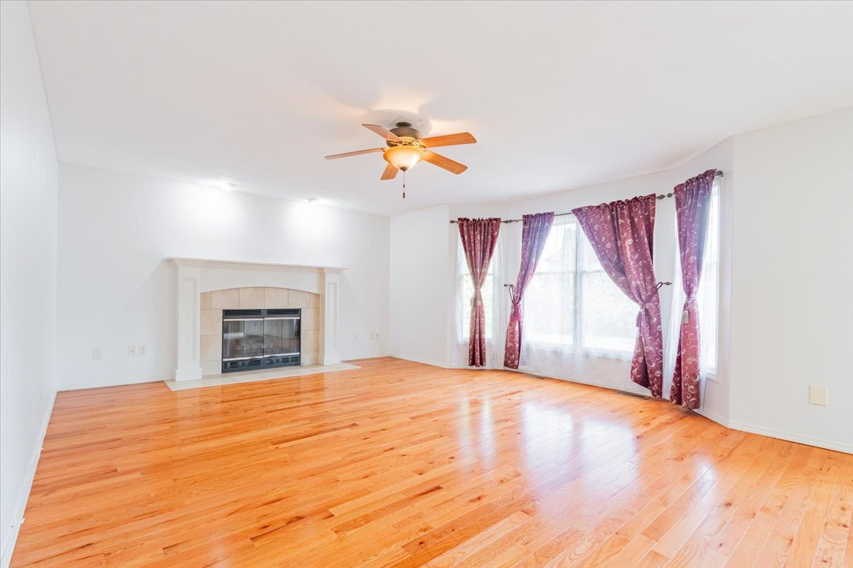 3001 Sable Oaks Road Bloomington, IL 61704 - Photo 18 of 57 Gallery Image 18