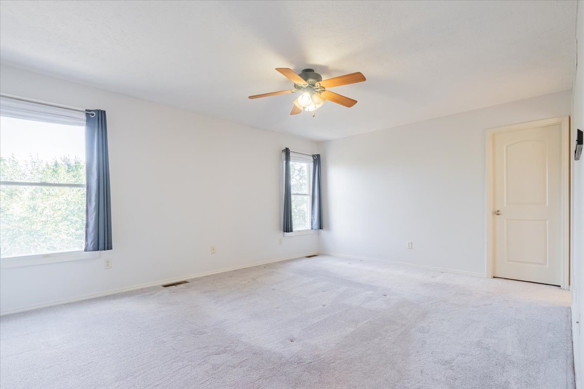 3001 Sable Oaks Road Bloomington, IL 61704 - Photo 26 of 57 Gallery Image 26