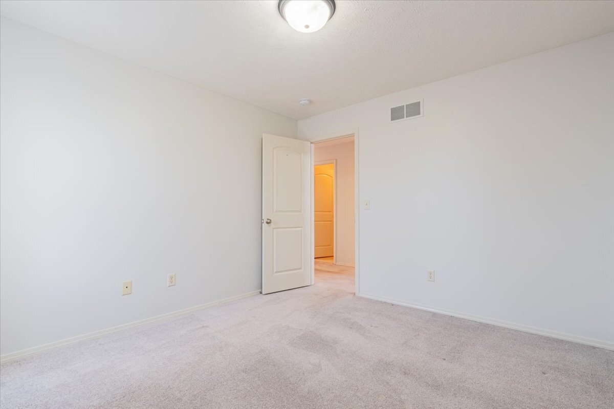 3001 Sable Oaks Road Bloomington, IL 61704 - Photo 33 of 57 Gallery Image 33