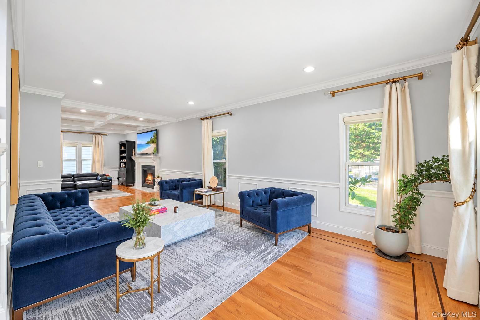 552 Dover Road Oceanside, NY 11572 - Photo 11 of 31 Gallery Image 11