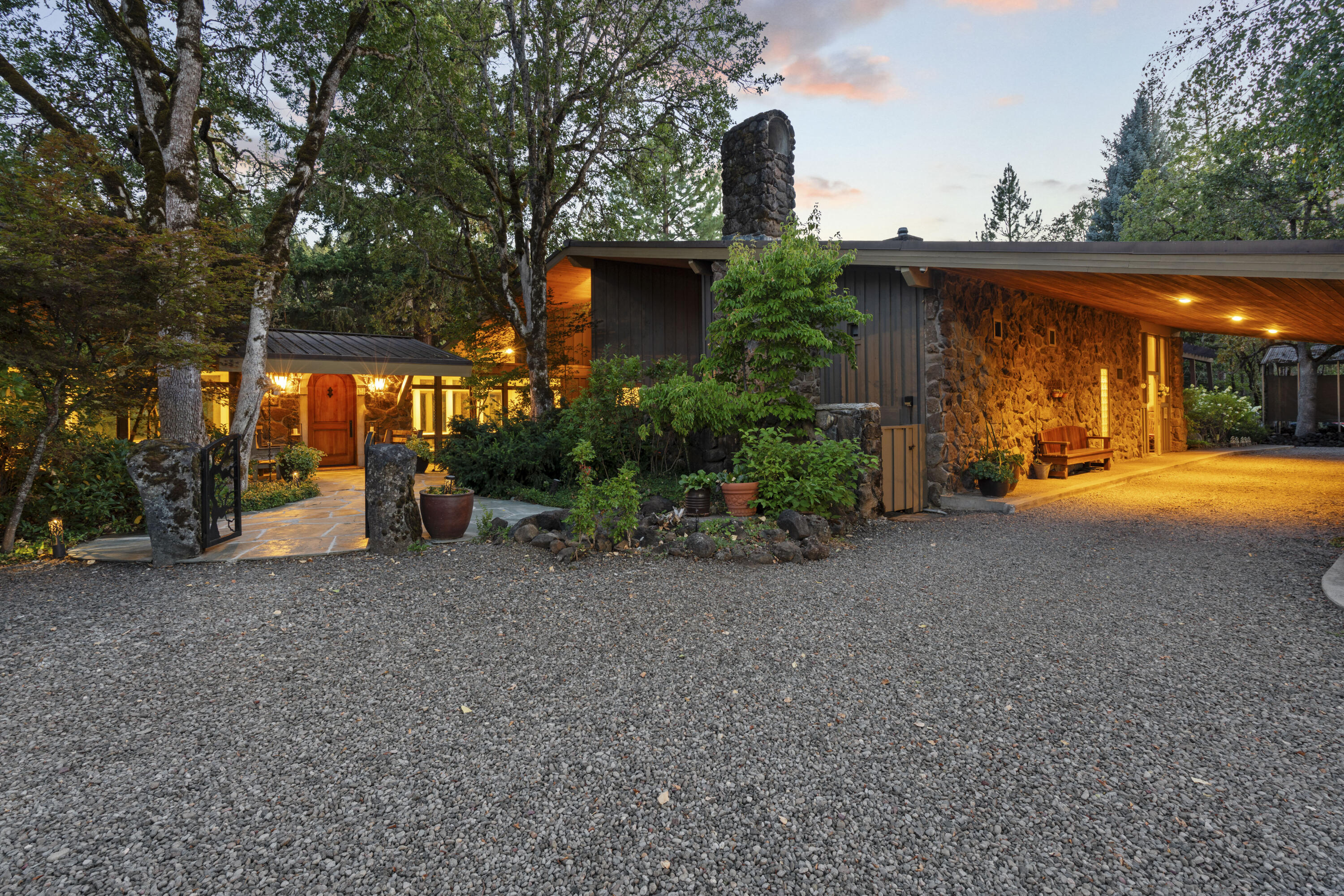2871 Cobleigh Road Eagle Point, OR 97524 - Photo 2 of 73 Cobleigh-13