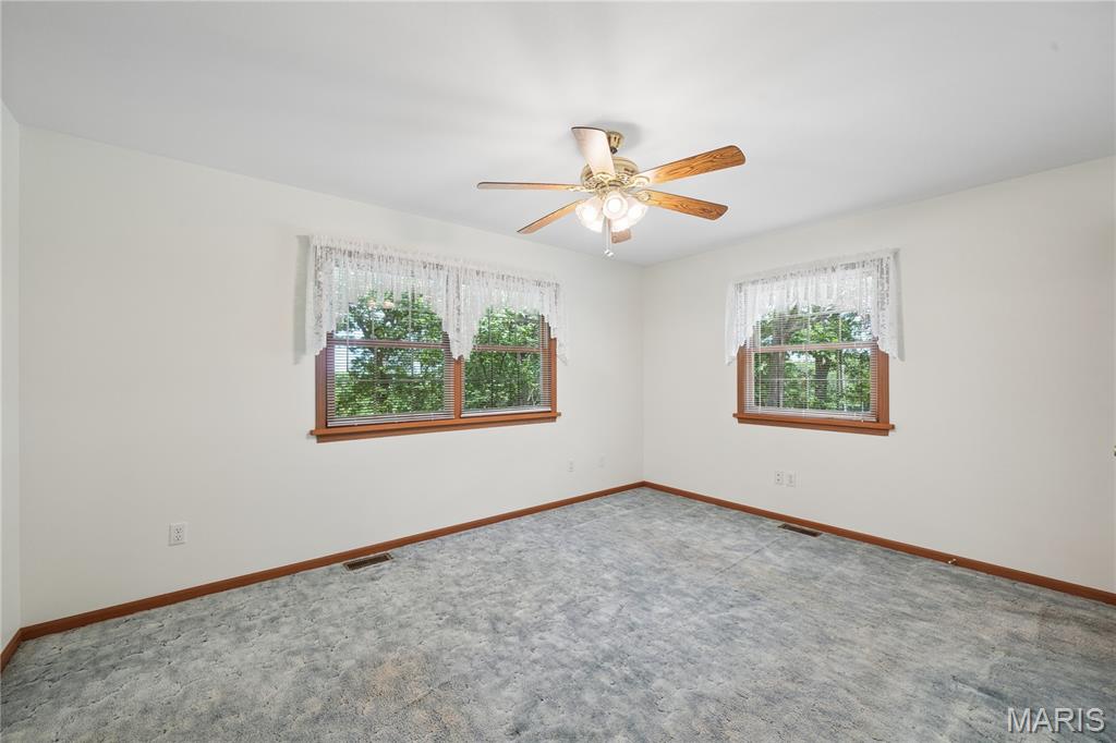 7957 County Line Road Robertsville, MO 63072 - Photo 14 of 31