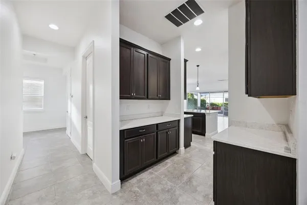 $529,900 | 5013 East Fountainwood Drive, St. Cloud, FL 34772