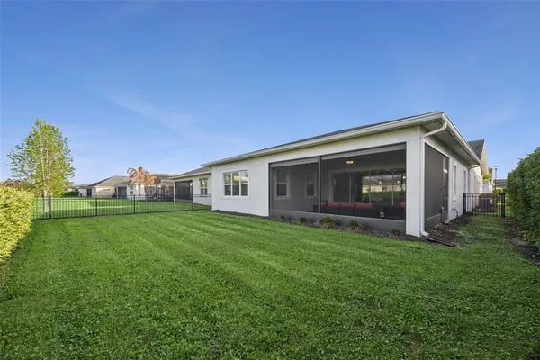 $529,900 | 5013 East Fountainwood Drive, St. Cloud, FL 34772