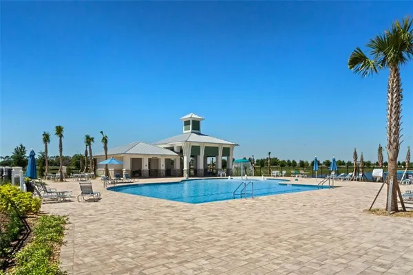 $529,900 | 5013 East Fountainwood Drive, St. Cloud, FL 34772