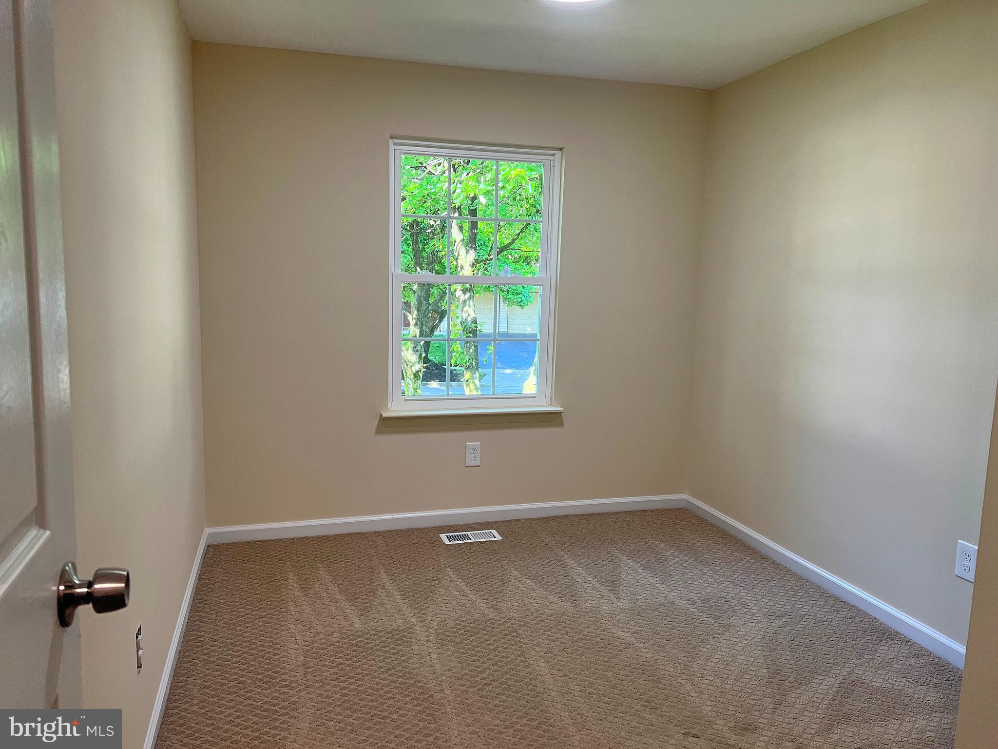 7839 Metacomet Road Hanover, MD 21076 - Photo 17 of 29 Gallery Image 17